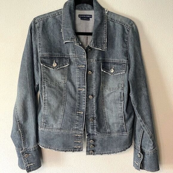 New! Bandolino Blu Distressed Denim Jacket. Size Medium. - Picture 1 of 5